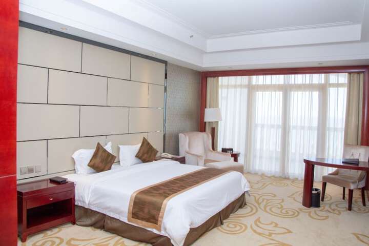 Room 22 of 46