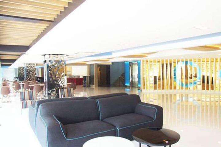 Lobby Entry
