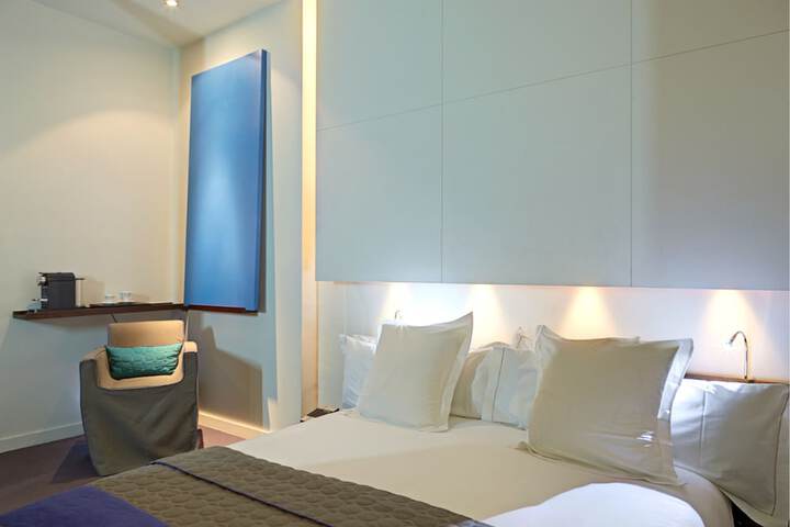 Room 16 of 61