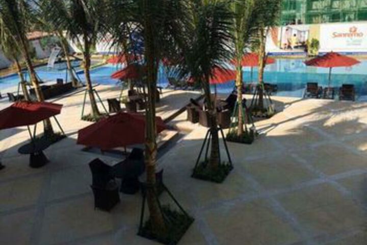Pool 94 of 103
