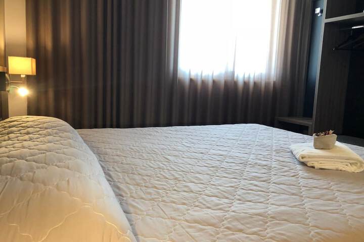 Room 9 of 60