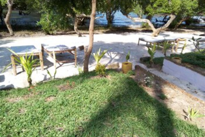 Property Grounds 28 of 40