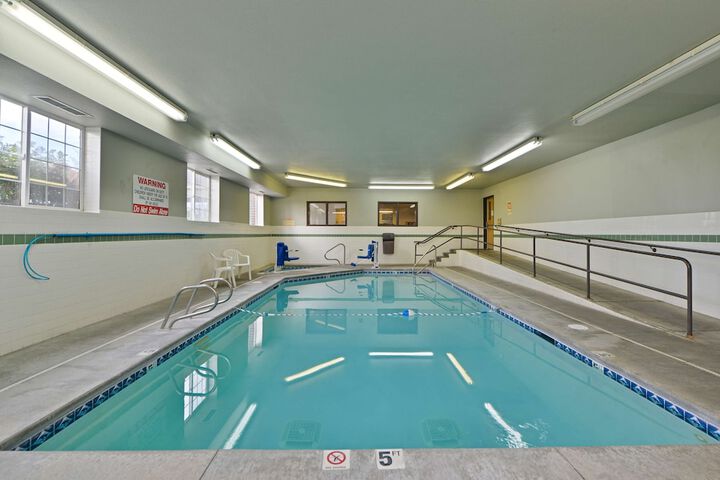 Pools & Facilities
