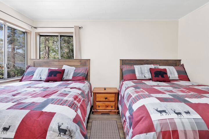 Room 3 of 25