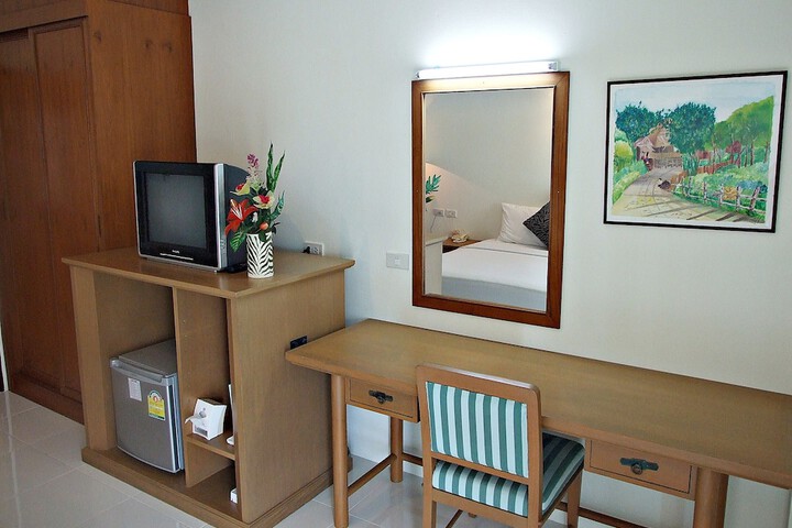 Room 18 of 31