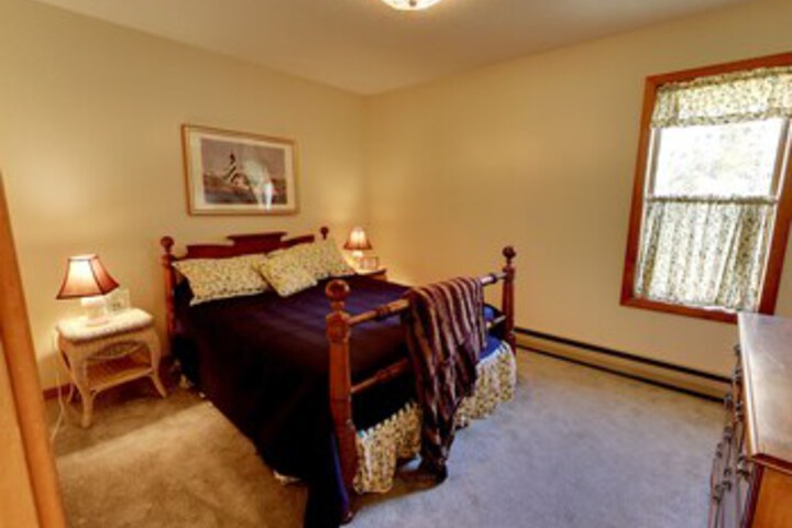 Room 30 of 34