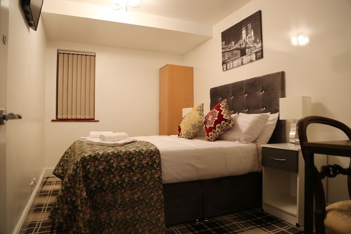 Room 46 of 69