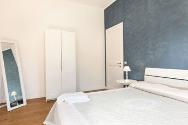 Room 223 of 450
