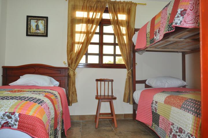 Room 8 of 41