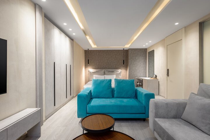 Room 15 of 34