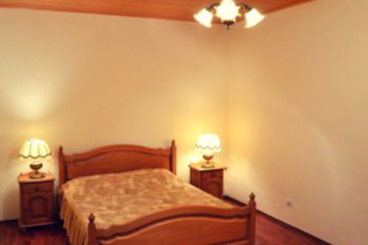 Room 15 of 43