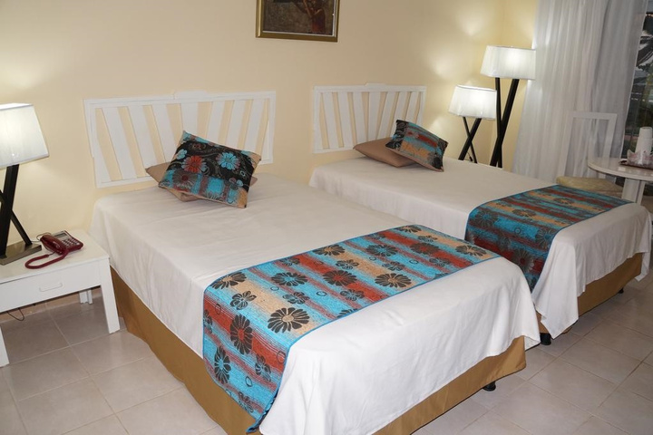 guest_rooms