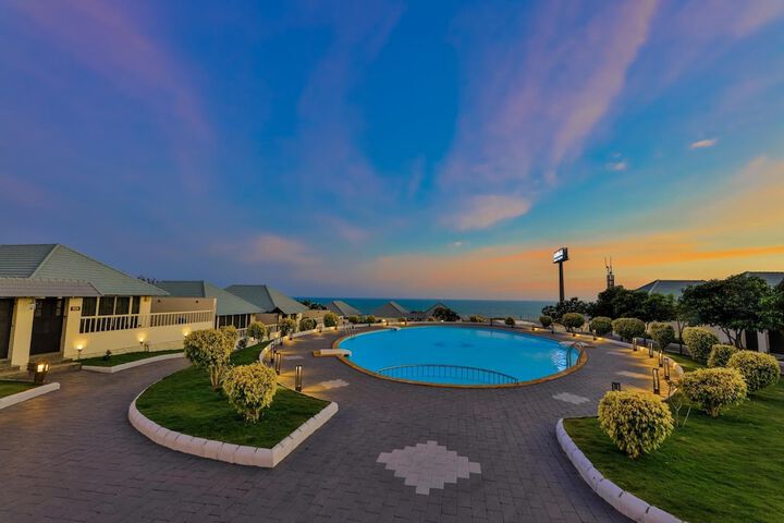 Pool 20 of 61