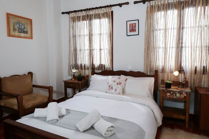 Hotel Alikopetra in Volos