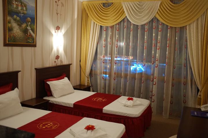 Room 5 of 26