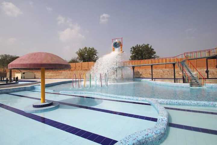Aqua center