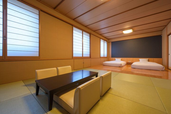 Room 15 of 78