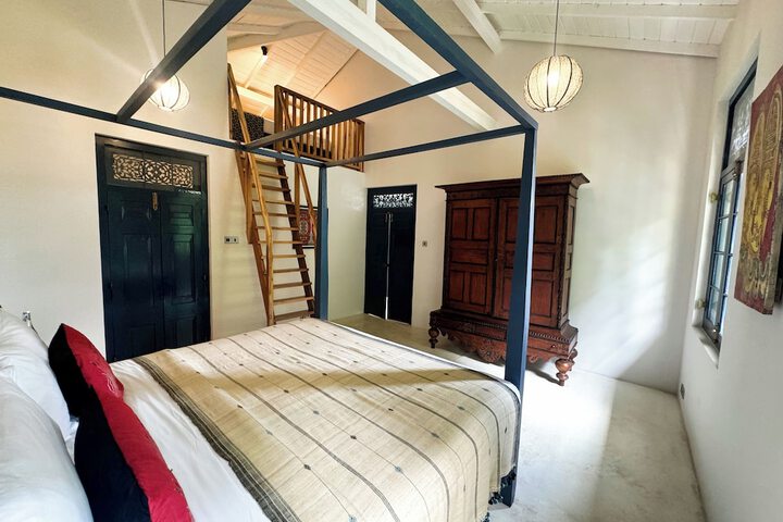 Room 22 of 111