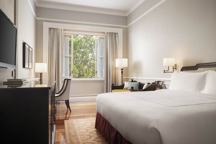 Room 10 of 219