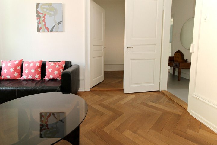 Room 34 of 67