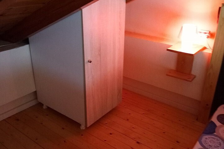 Room 20 of 39