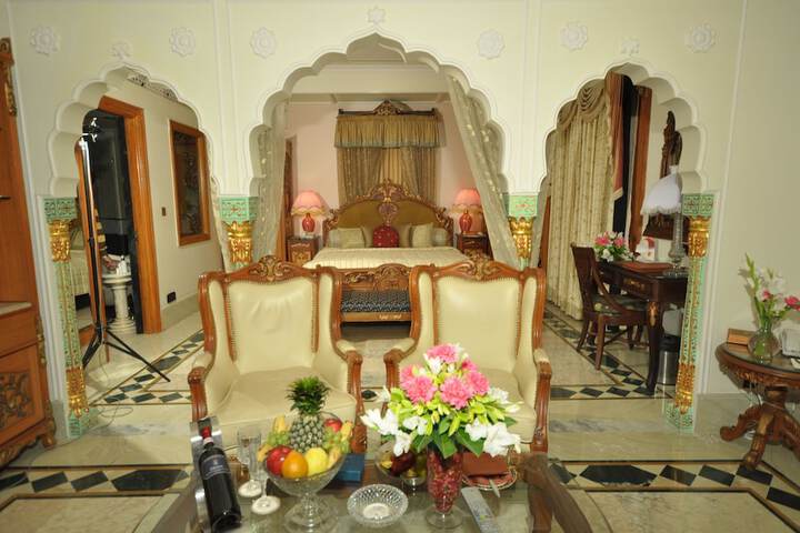 Room 13 of 57
