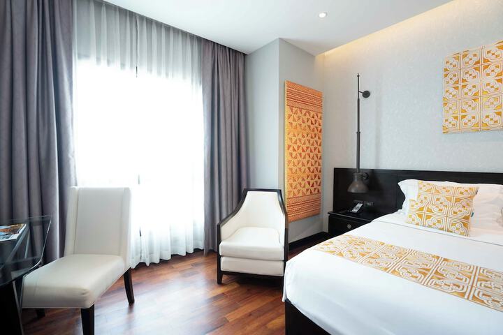 Room 38 of 125