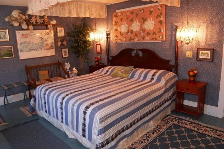 Room 2 of 21