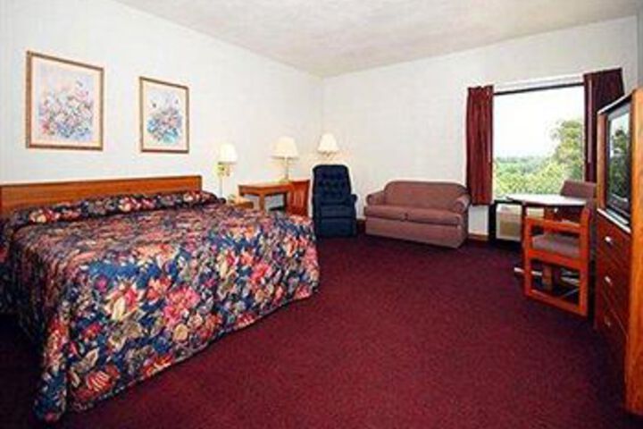 Room 47 of 68