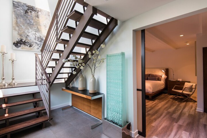 Hotel Interior 79 of 94