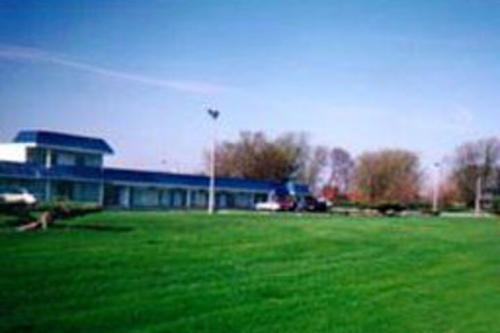 Image of South Beloit Knights Inn