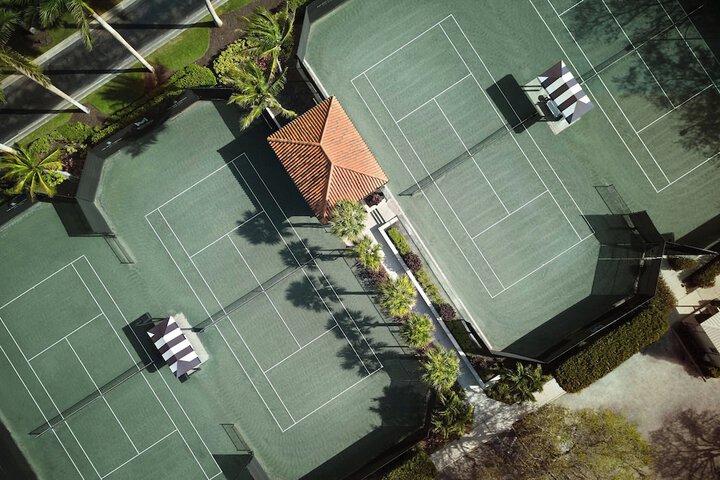 Tennis court