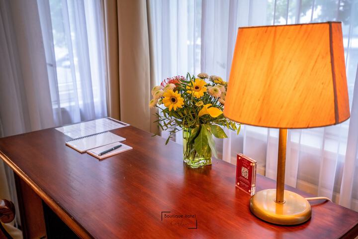 Room 90 of 136