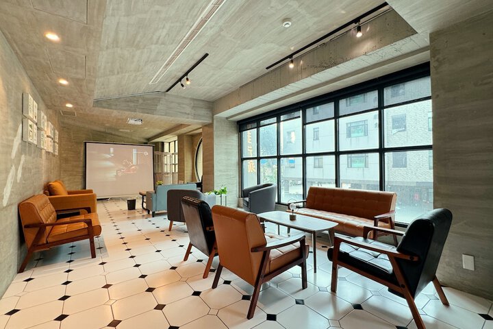 Hotel Interior 2 of 65