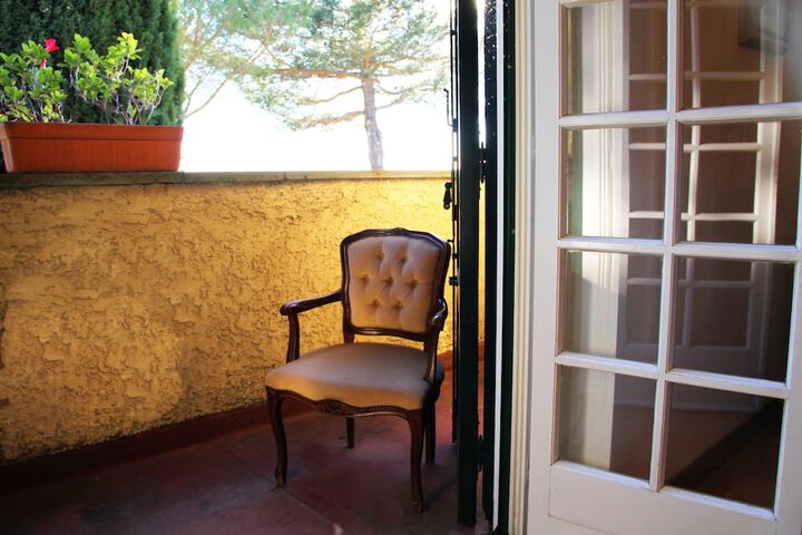 Room 15 of 38
