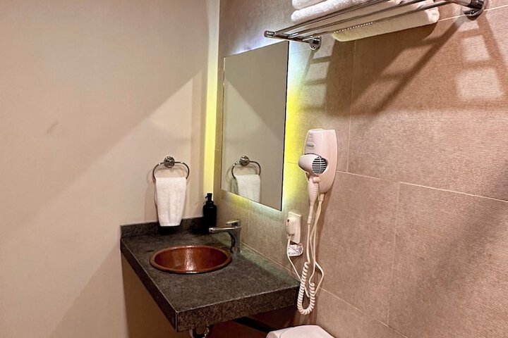 Room 40 of 57