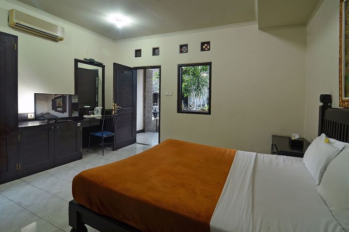 Room 4 of 26