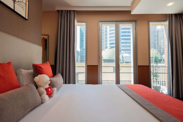 Room 19 of 49