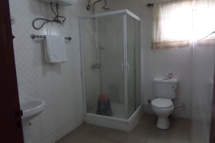 Room 26 of 33
