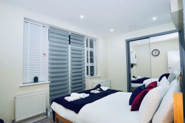 Room 3 of 13