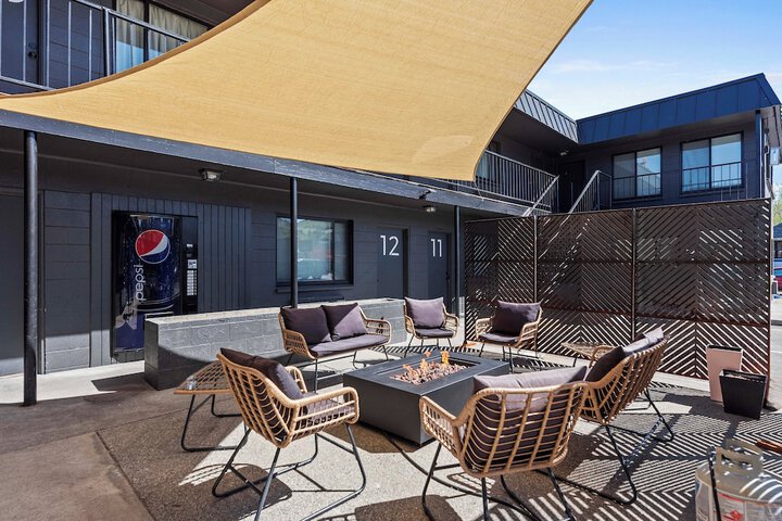 Terrace/Patio 33 of 37