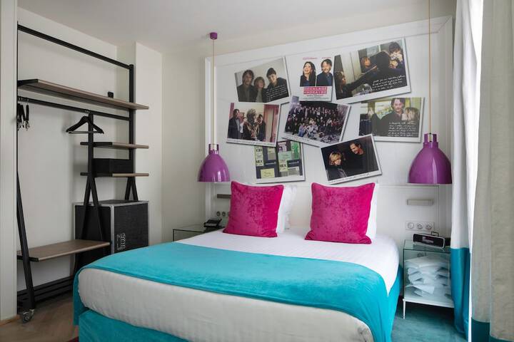Room 8 of 71