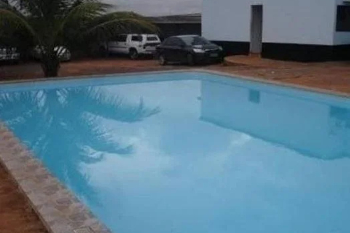 Pool 17 of 22