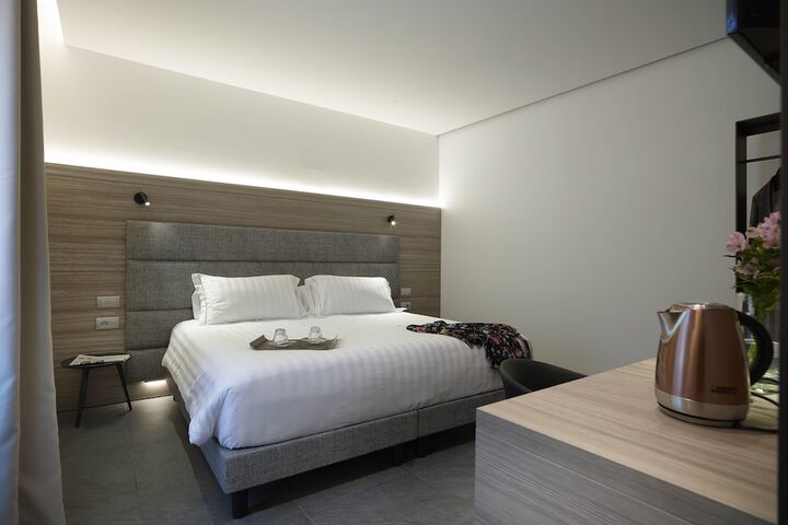 Boutique hotel touring in Verona