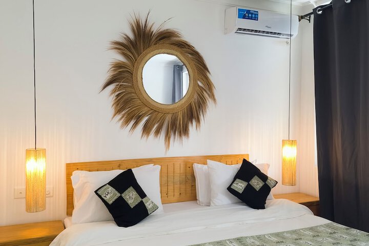 Room 32 of 138