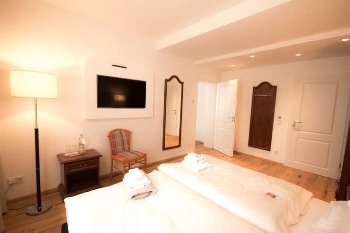 Room 5 of 55