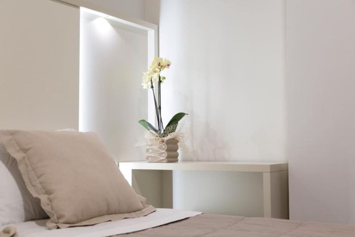 Room 42 of 79