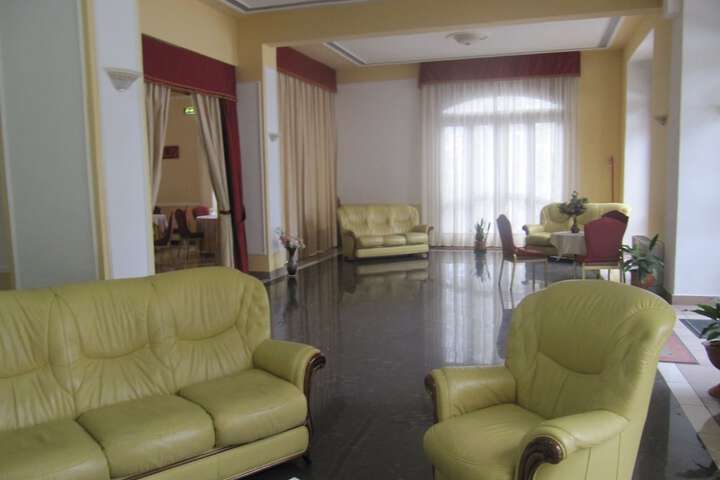Hotel Lobby