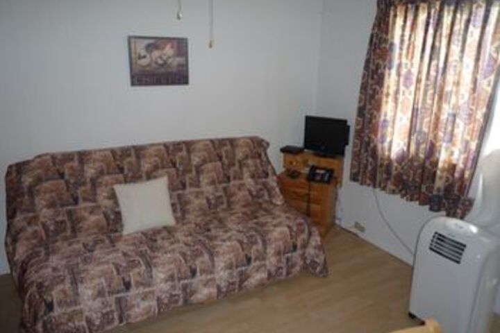 Room 41 of 48