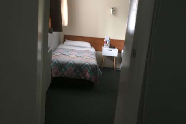 Room 19 of 36